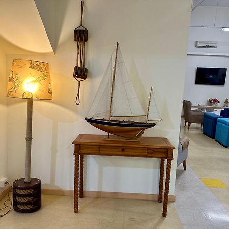 Apartamentos Turisticos Mediterraneo Cartagena Bagian luar foto